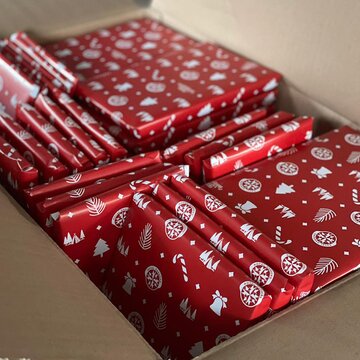 Geschenkpapier rot (Weihnachten)